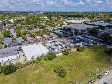 834 NW 10th Terrace Fort Lauderdale FL 33311