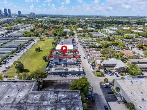 834 NW 10th Terrace Fort Lauderdale FL 33311
