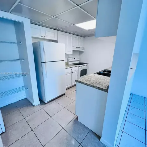 5721 Blueberry Court Lauderhill FL 33313