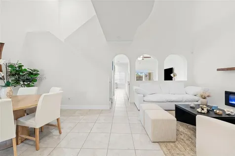 2338 SE 16th Terrace Homestead FL 33035