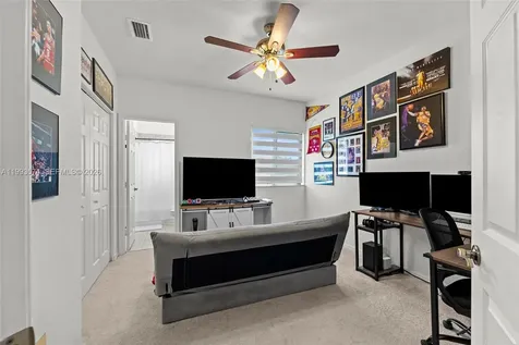 2338 SE 16th Terrace Homestead FL 33035