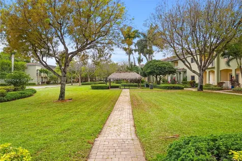 2338 SE 16th Terrace Homestead FL 33035
