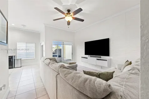 2338 SE 16th Terrace Homestead FL 33035