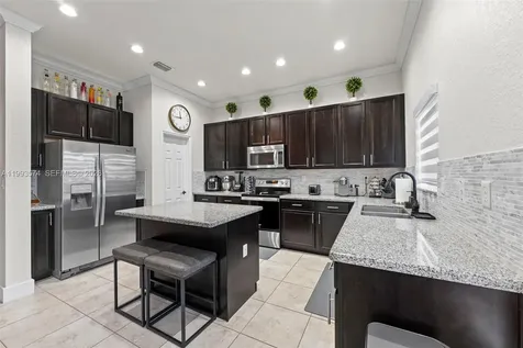 2338 SE 16th Terrace Homestead FL 33035