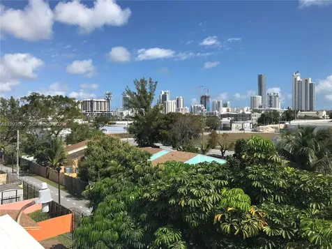 1815 NW 1st Court Miami FL 33136
