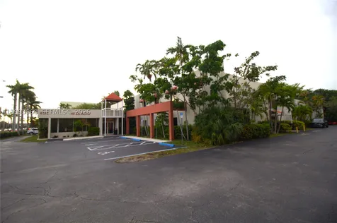 6405 NW 36th Street Virginia Gardens FL 33166