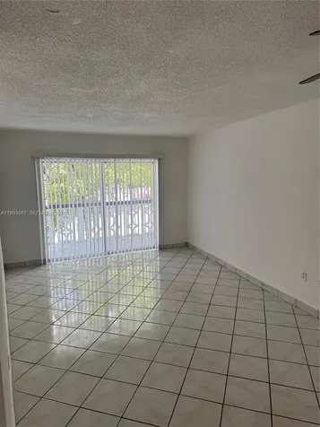 11 SW 52nd Avenue Miami FL 33134