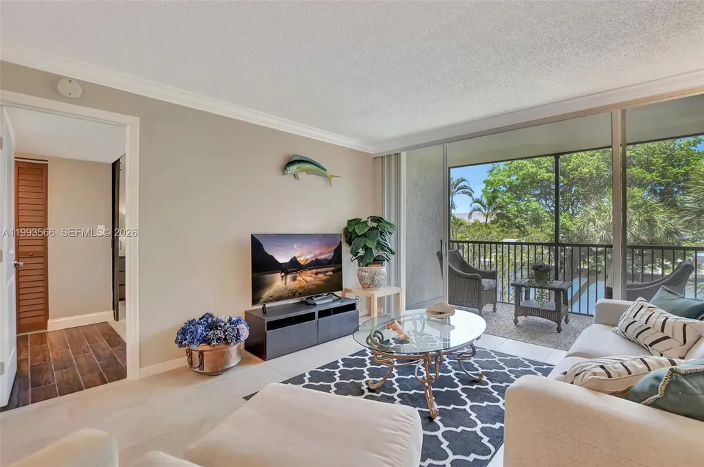 14 Royal Palm Way Boca Raton FL 33432