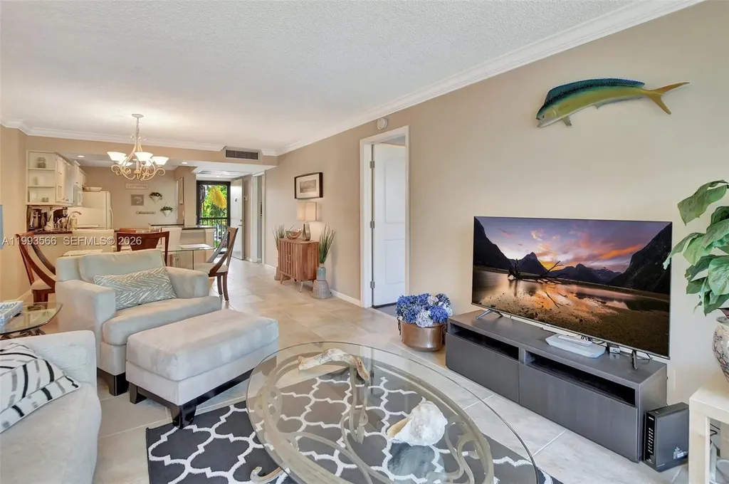 14 Royal Palm Way Boca Raton FL 33432
