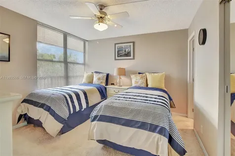 14 Royal Palm Way Boca Raton FL 33432