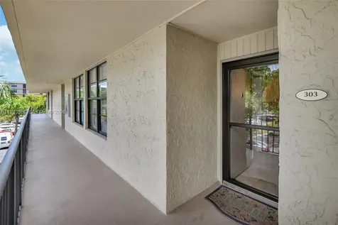 14 Royal Palm Way Boca Raton FL 33432