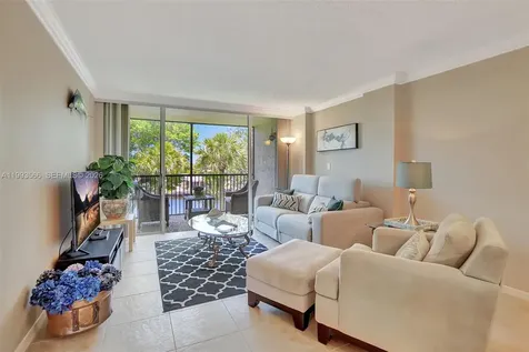 14 Royal Palm Way Boca Raton FL 33432