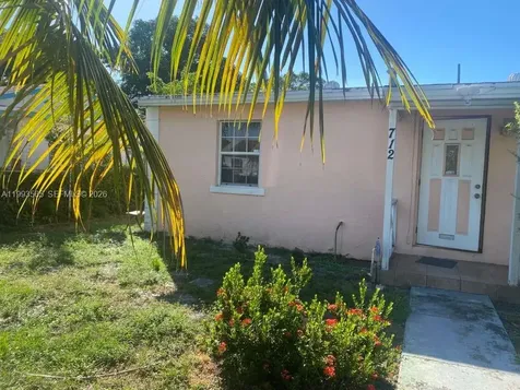 712 57th Street West Palm Beach FL 33407