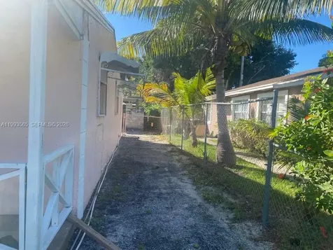 712 57th Street West Palm Beach FL 33407