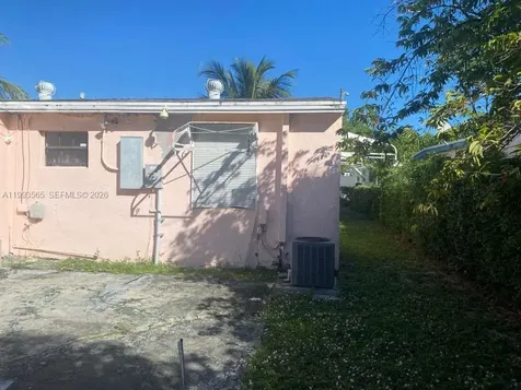 712 57th Street West Palm Beach FL 33407