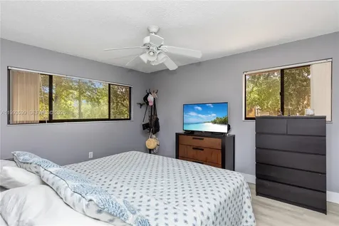 9660 S Belfort Circle Tamarac FL 33321