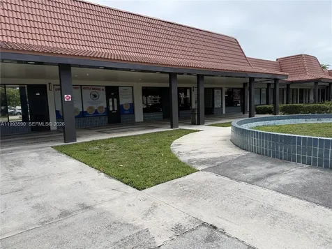 4502 Inverrary Boulevard Lauderhill FL 33319