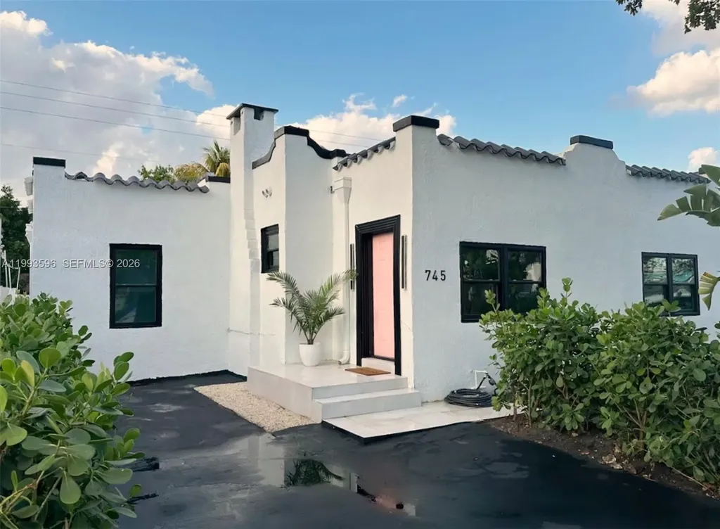 745 NW 47th Terrace Miami FL 33127