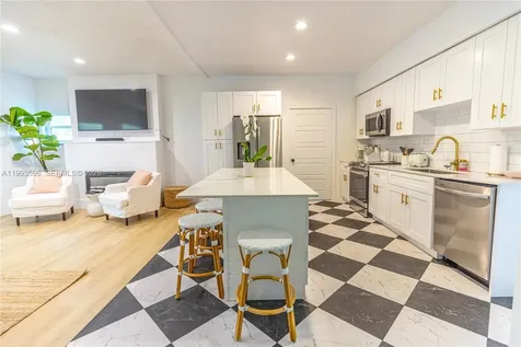 745 NW 47th Terrace Miami FL 33127