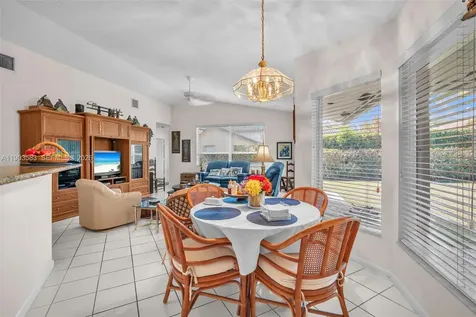 290 Landings Boulevard Weston FL 33327
