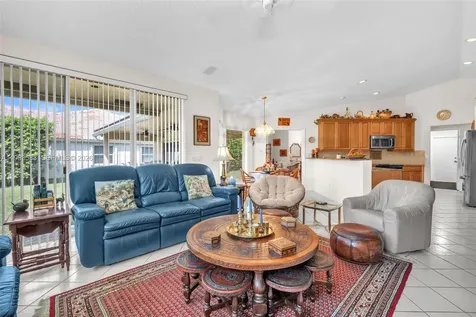 290 Landings Boulevard Weston FL 33327