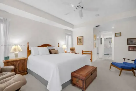 290 Landings Boulevard Weston FL 33327