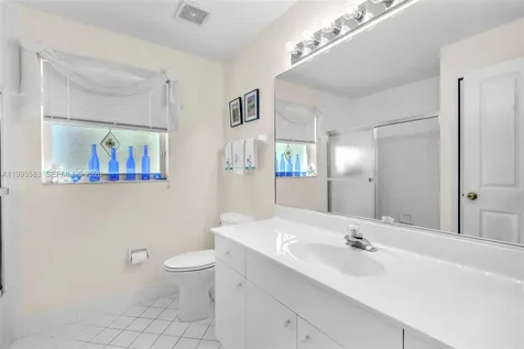 290 Landings Boulevard Weston FL 33327