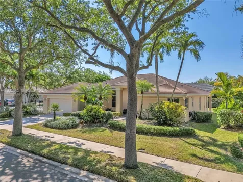 290 Landings Boulevard Weston FL 33327