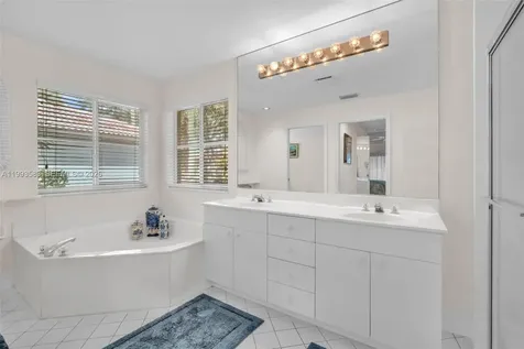 290 Landings Boulevard Weston FL 33327