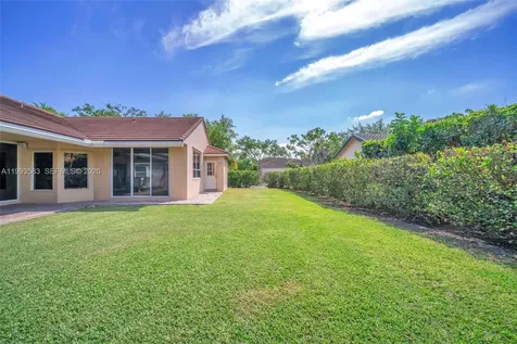 290 Landings Boulevard Weston FL 33327