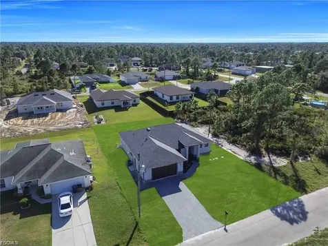 2815 44th Street W Lehigh Acres FL 33971