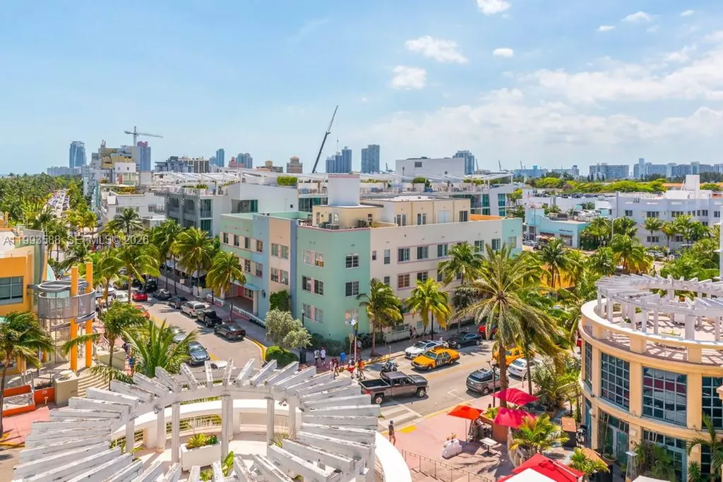 1500 Ocean Drive Miami Beach FL 33139