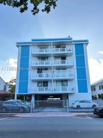910 Michigan Avenue Miami Beach FL 33139