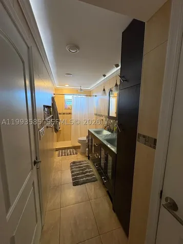 910 Michigan Avenue Miami Beach FL 33139