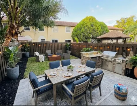 4947 SW 135th Way Miramar FL 33027