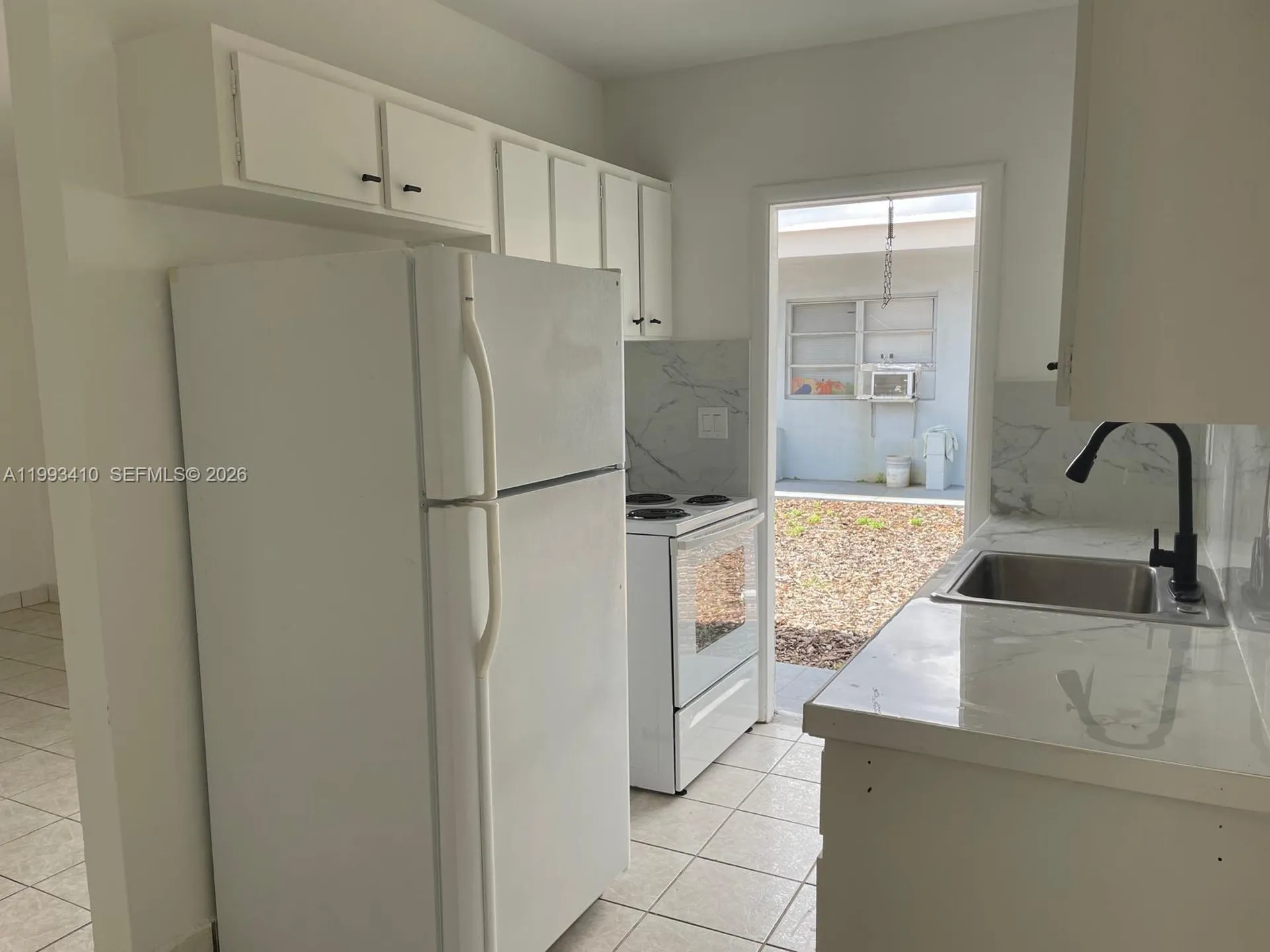 6025 Polk Street Hollywood FL 33024