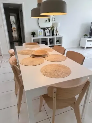 5601 Collins Avenue Miami Beach FL 33140