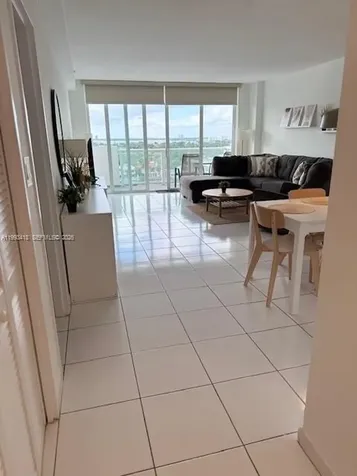 5601 Collins Avenue Miami Beach FL 33140