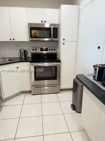 5601 Collins Avenue Miami Beach FL 33140