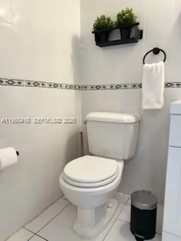 5601 Collins Avenue Miami Beach FL 33140