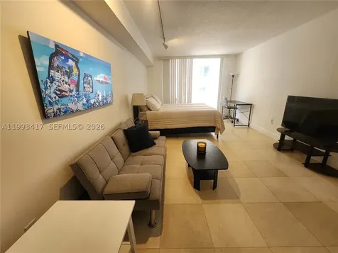 1200 Brickell Bay Drive Miami FL 33131