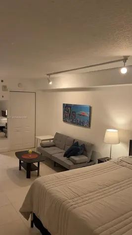 1200 Brickell Bay Drive Miami FL 33131