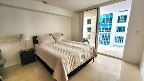 1200 Brickell Bay Drive Miami FL 33131