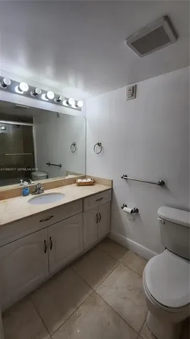 1200 Brickell Bay Drive Miami FL 33131