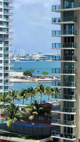 1200 Brickell Bay Drive Miami FL 33131