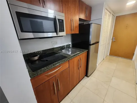 1200 Brickell Bay Drive Miami FL 33131