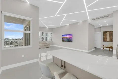 18011 Biscayne Boulevard Aventura FL 33160