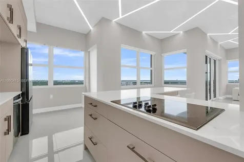 18011 Biscayne Boulevard Aventura FL 33160