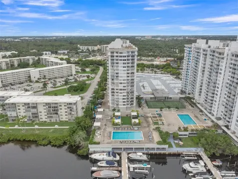 18011 Biscayne Boulevard Aventura FL 33160