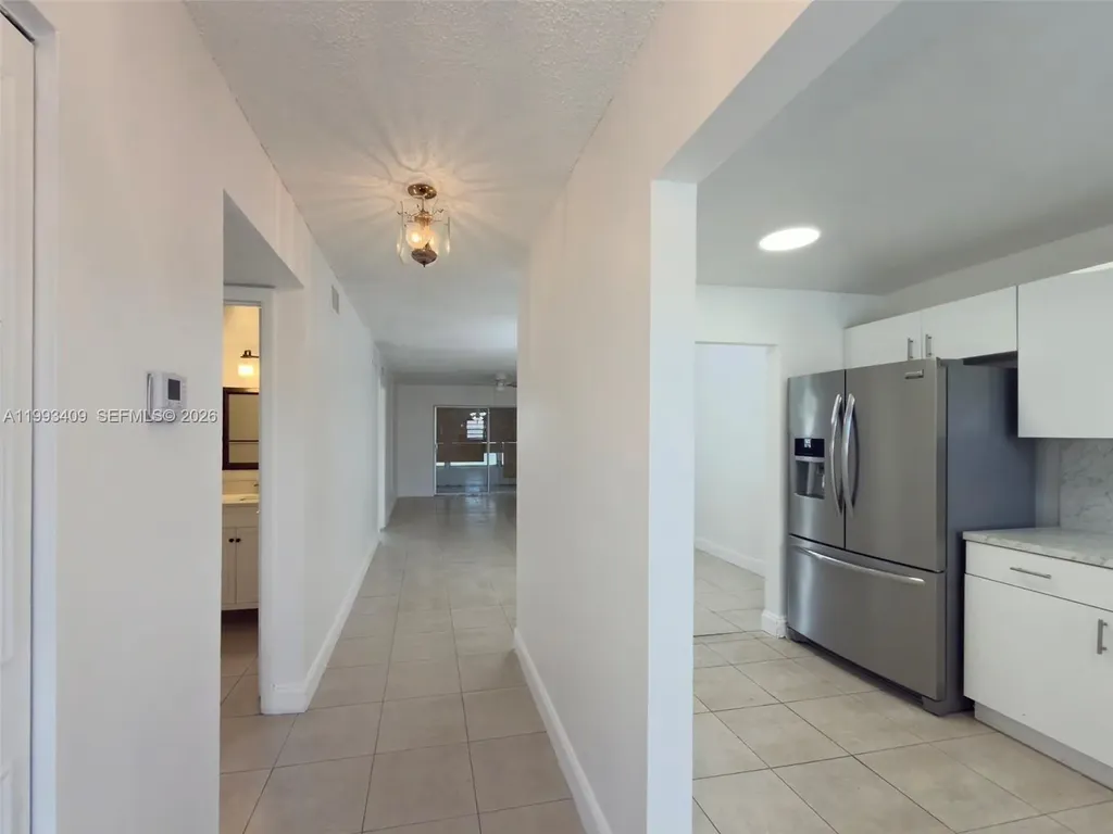 609 S State Road 7 Margate FL 33068